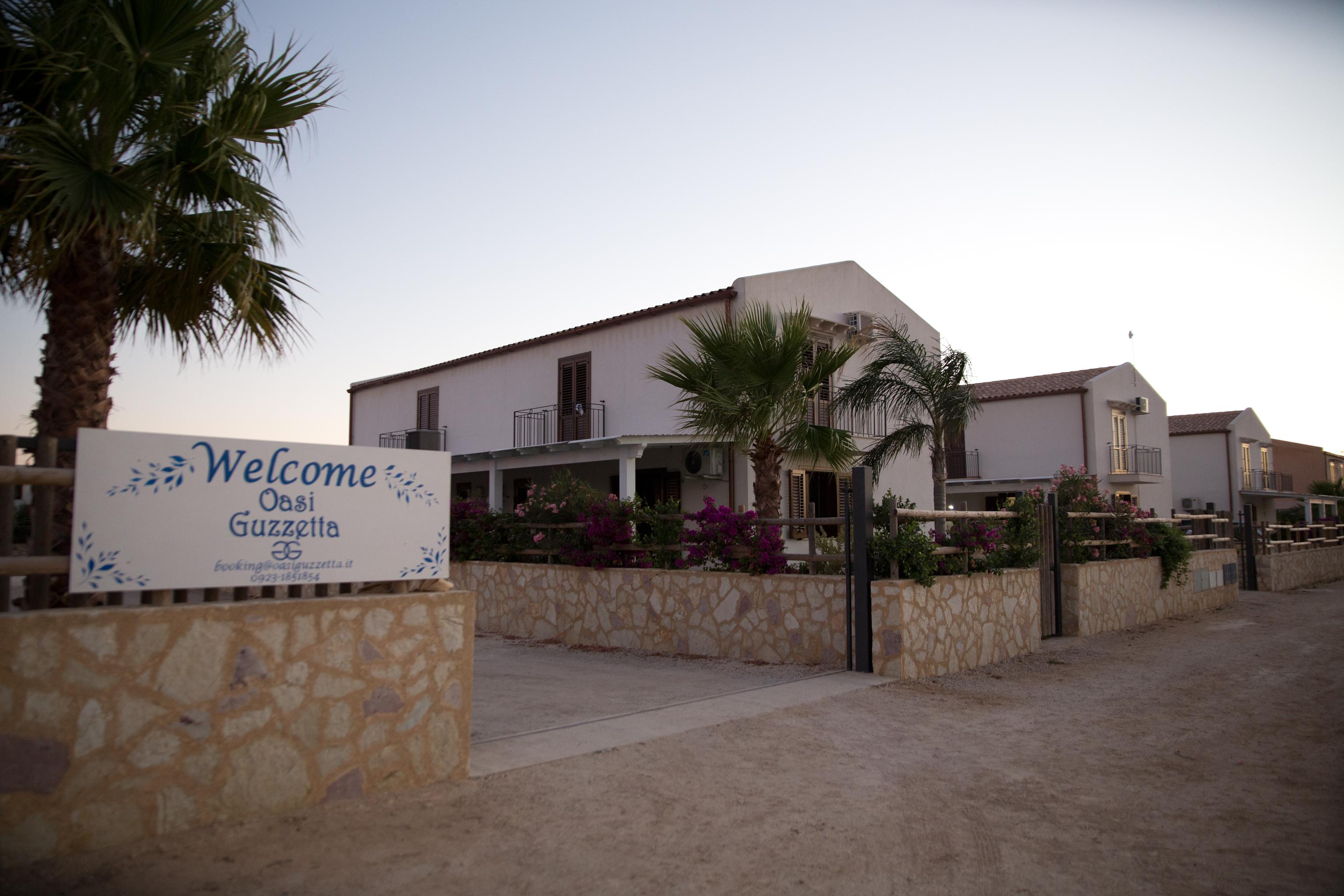 Oasi Guzzetta Hotel&Case Vacanze Марсала Екстер'єр фото